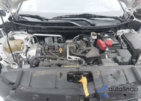 2021 Nissan Rogue Sv Fwd z USA, uszkodzony, nr VIN 5N1AT3BA4MC767742